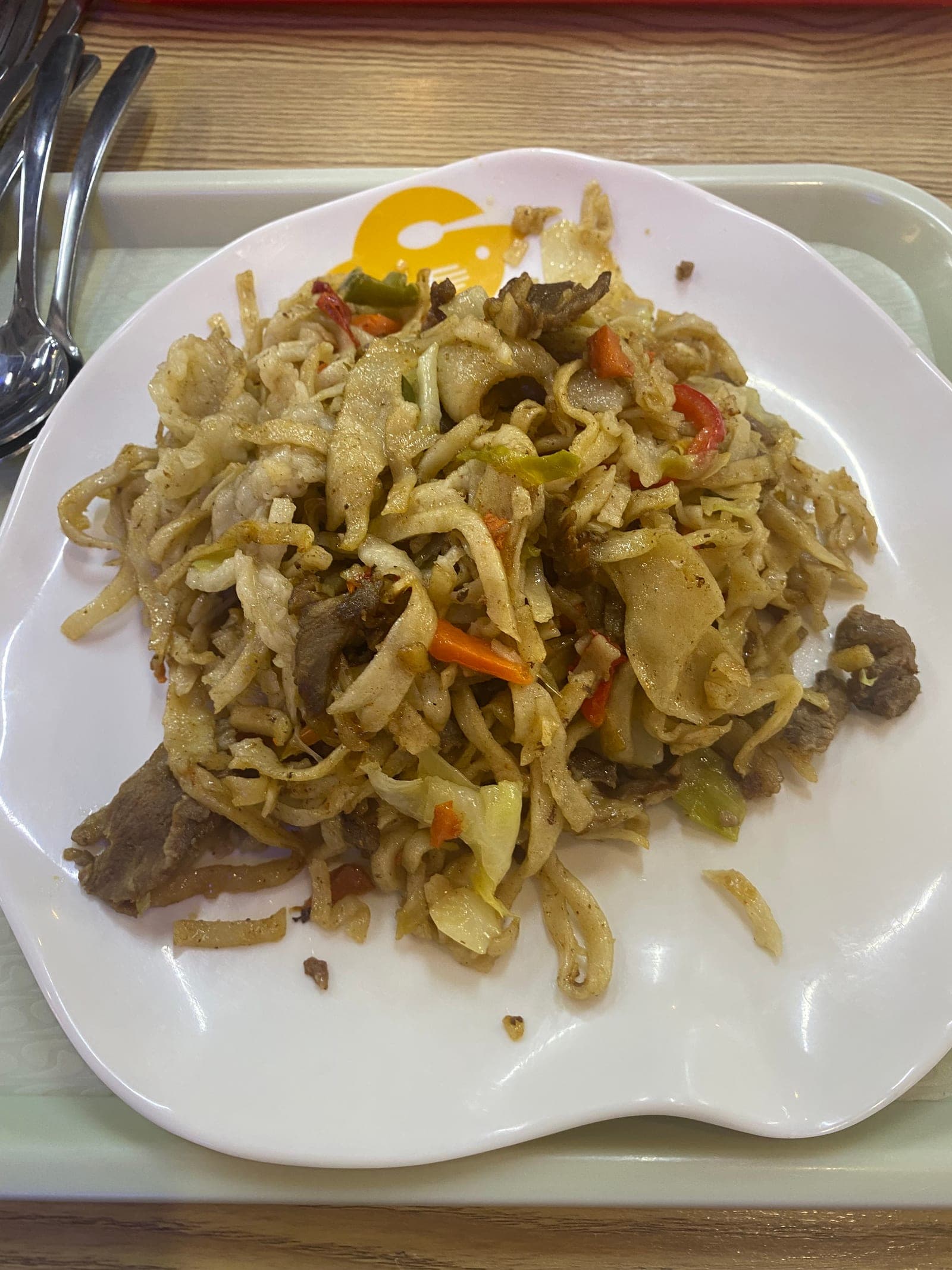 ツォイワン（tsuivan）。麺の料理